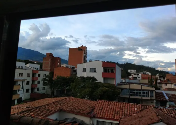 34 Bello Apartamento En La Mejor Zona De Medellin Laureles Estadio 2 Hab 2 Banos